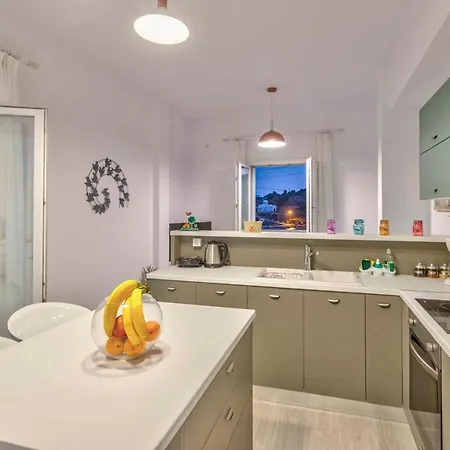Appartamento Cozy With Seaview Liaropá